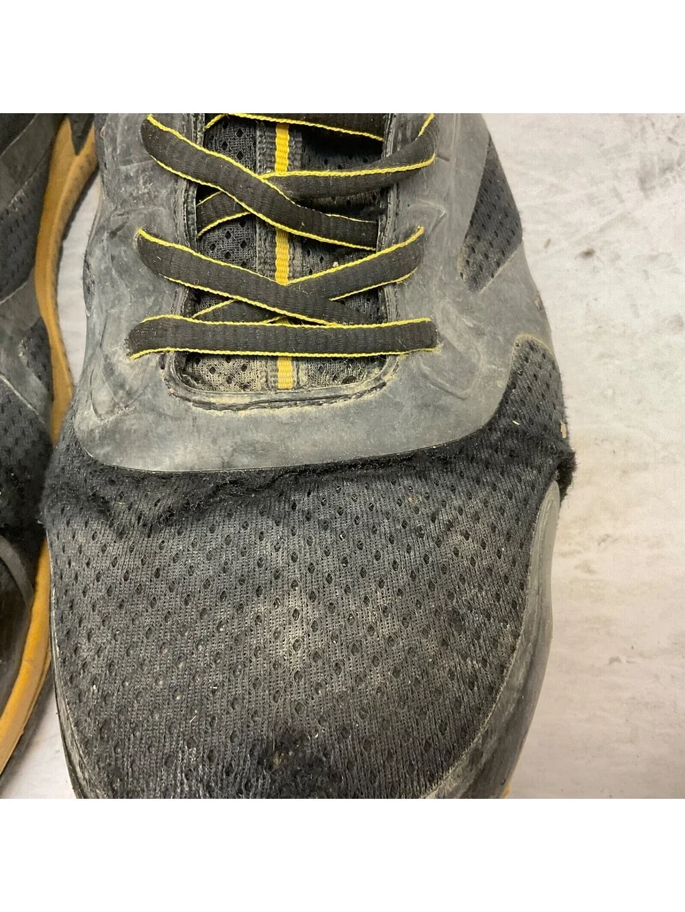 Dakota Men's Mid-Cut CTCP Athletic Safety Shoes 3822 Black/Yellow Size 12M